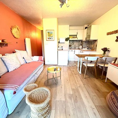 La Petite Pinede Studio Climatise Proche Plage Sanary-sur-Mer Exterior foto